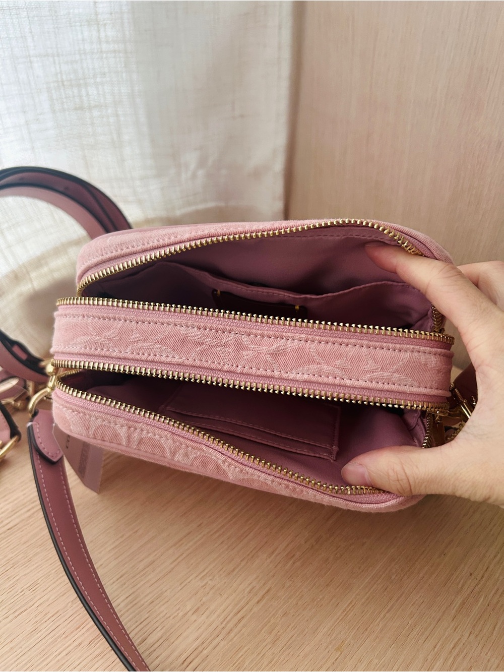 NWT💗Coach Mini Carey Crossbody Bag
Light Pink Signature Denim CEN19 Shoulder - Picture 7 of 11